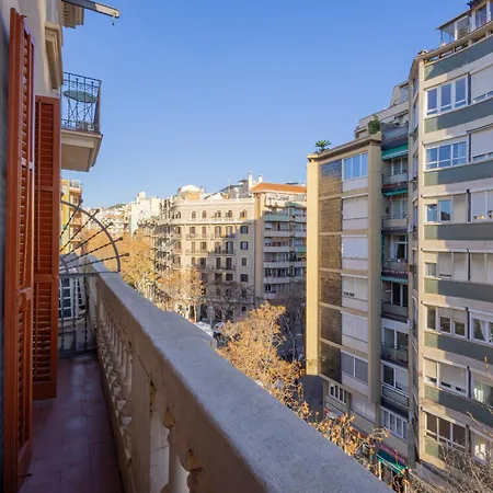 Housalia Sagrada Familia Views Apartment