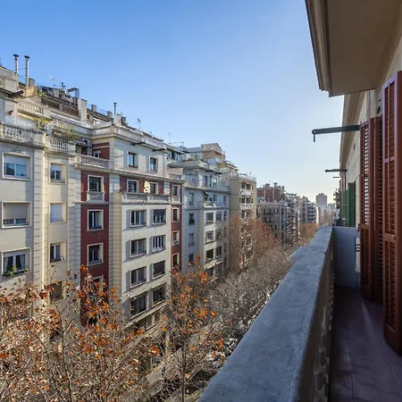 Housalia Sagrada Familia Views Apartment